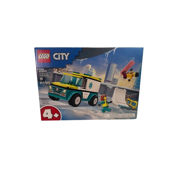 LEGO CITY Emergency Ambulance and Snowboarder (60403) New - Picture 2 of 7
